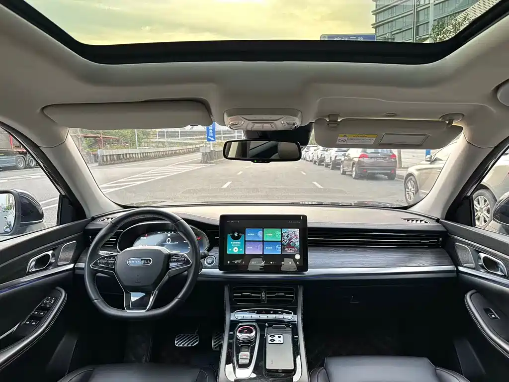 Skyworth EV6 — миниатюра 16