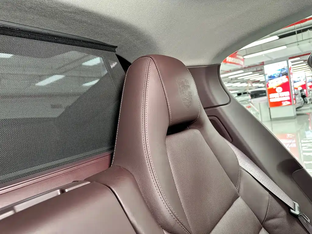 Porsche Panamera — миниатюра 32