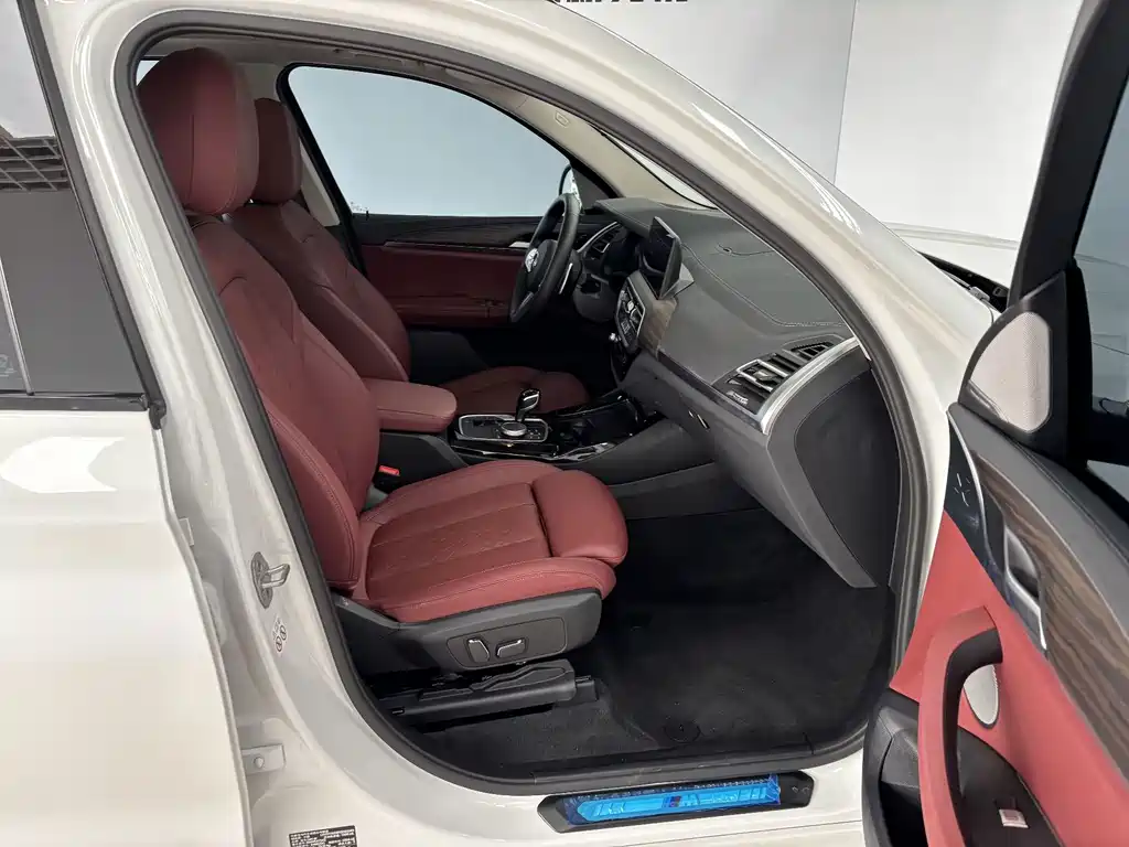 BMW X3 — миниатюра 22