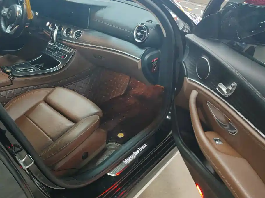 Mercedes-Benz E-Class E 2020 E 260 L Sport