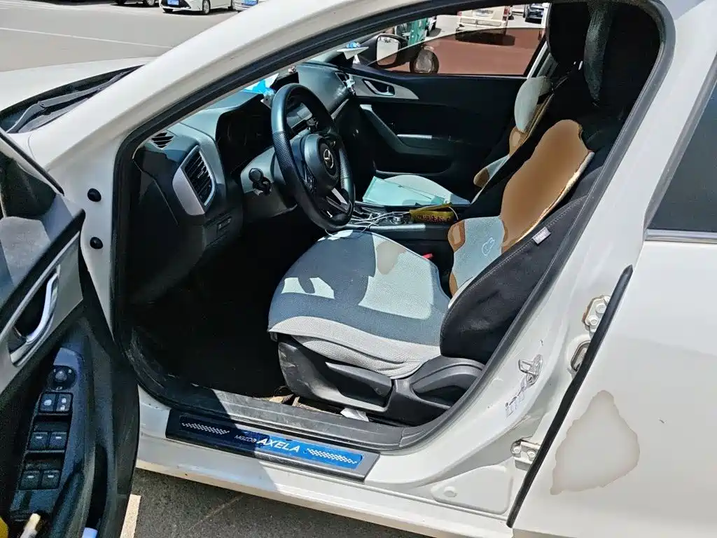 Mazda 3 Axela — миниатюра 17