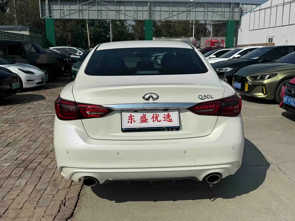 Infiniti Q50L — миниатюра 8