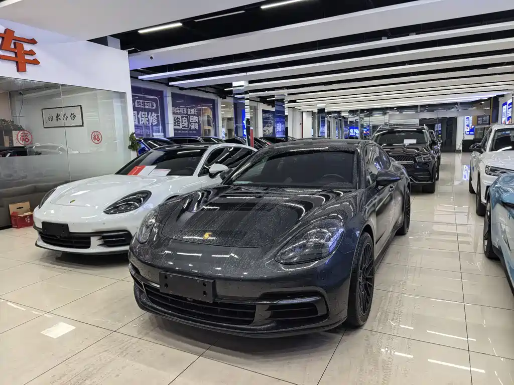 Porsche Panamera 2018