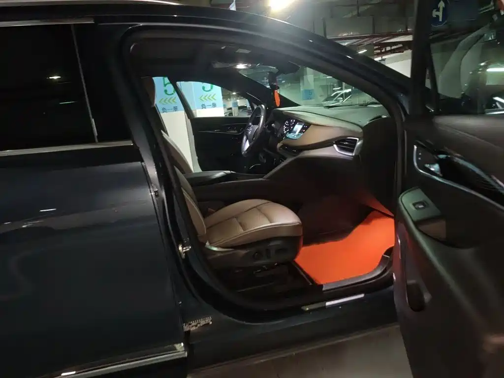 Buick Enclave — миниатюра 20