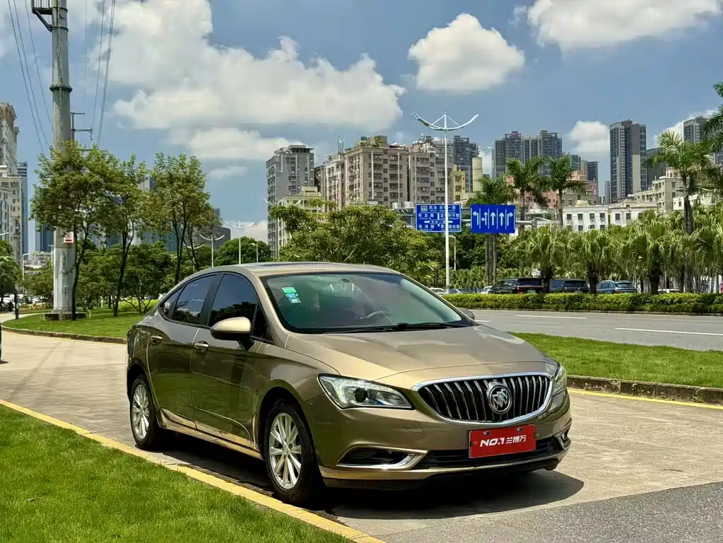 Buick Verano — миниатюра 7