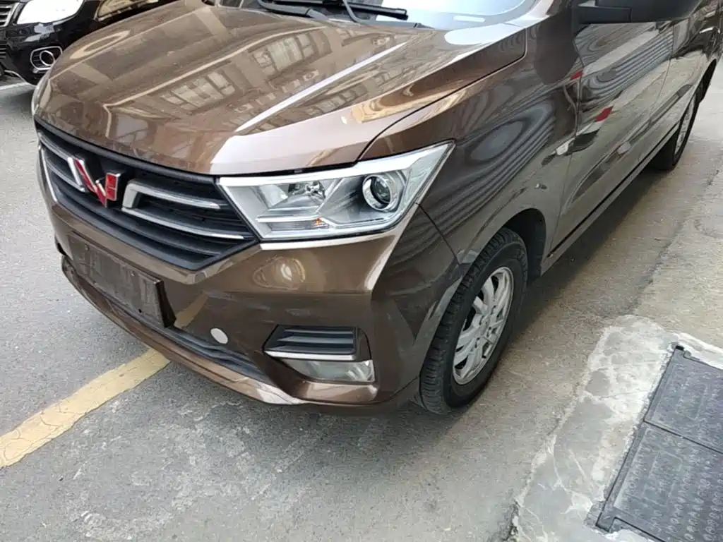 Wuling Hongguang — миниатюра 24
