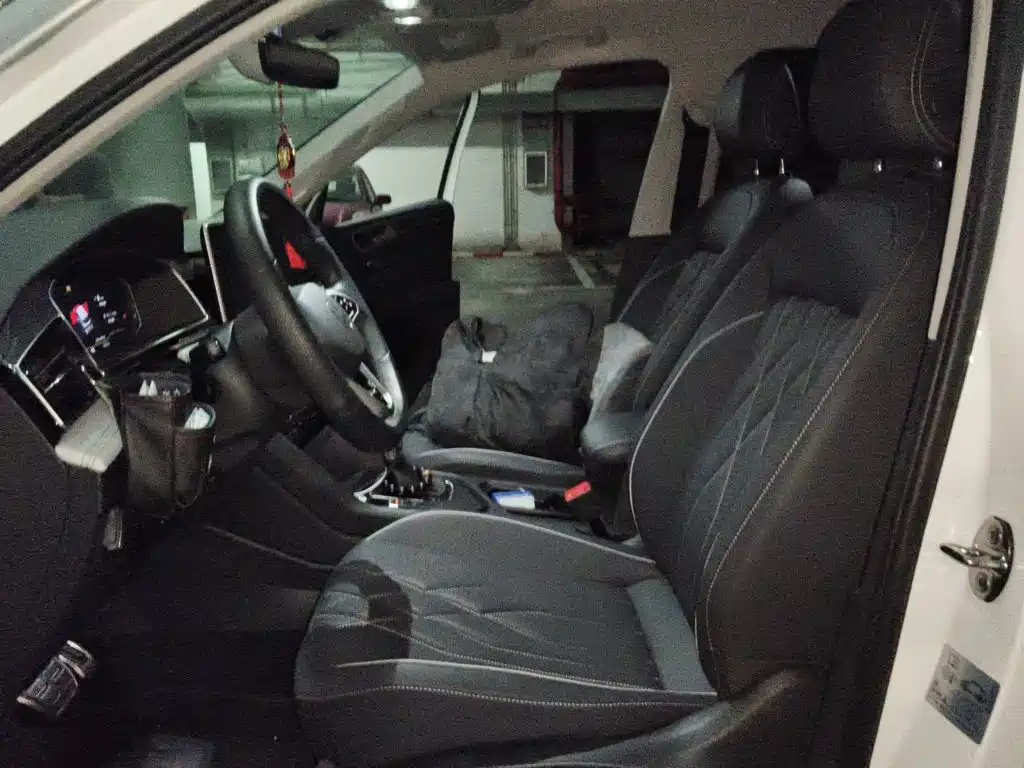 Volkswagen Tiguan L — миниатюра 8