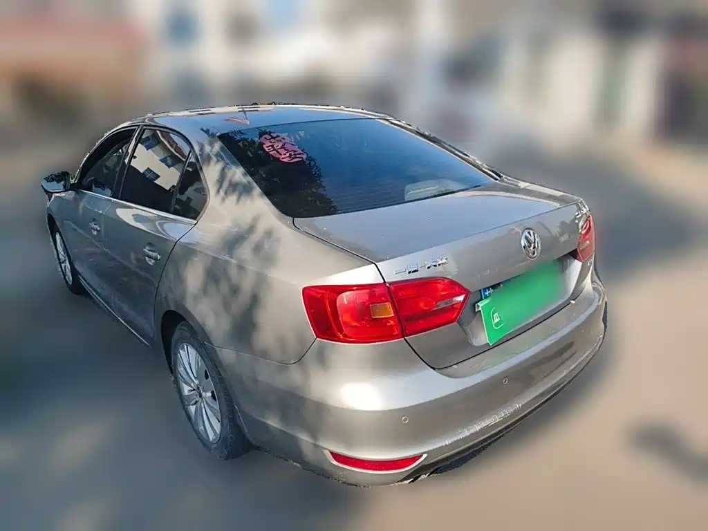 Volkswagen Sagitar — миниатюра 6