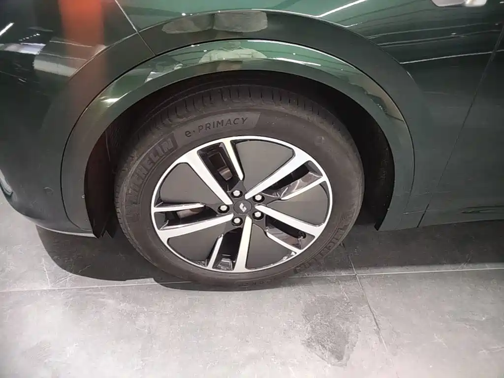 Li Auto Li L7 — миниатюра 23
