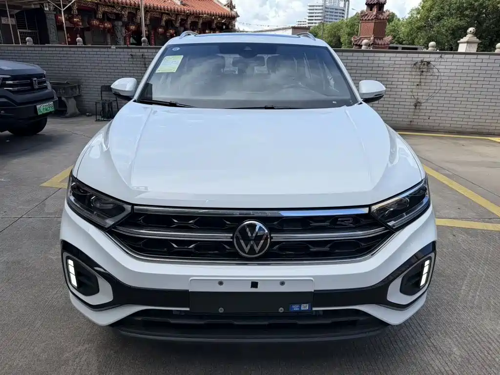 Volkswagen T-Roc — миниатюра 3