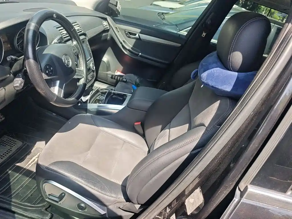 Mercedes-Benz R-Class — миниатюра 15