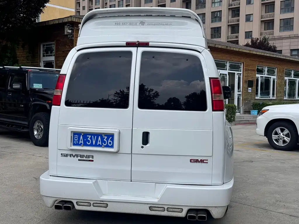 GMC Savana — миниатюра 20