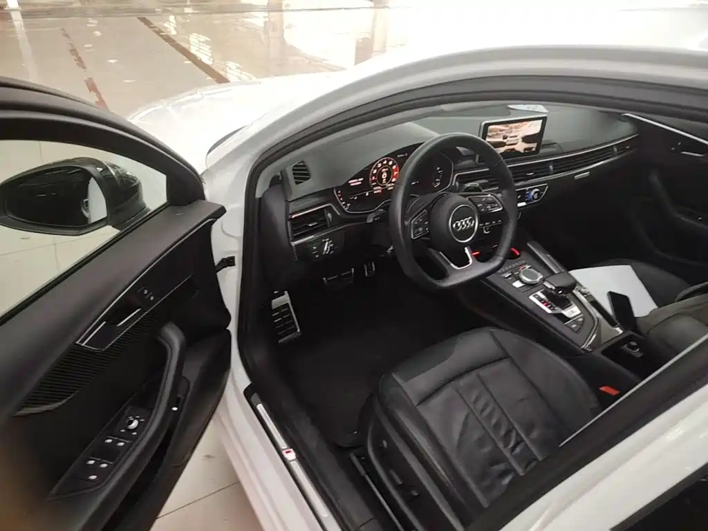 Audi A4L — миниатюра 16