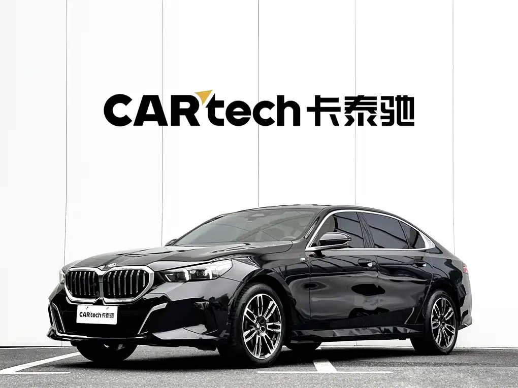 BMW 5 Series 2024