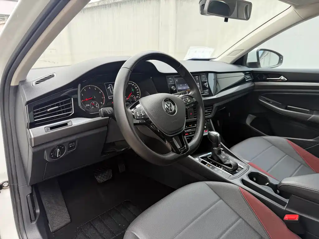 Volkswagen Bora — миниатюра 16