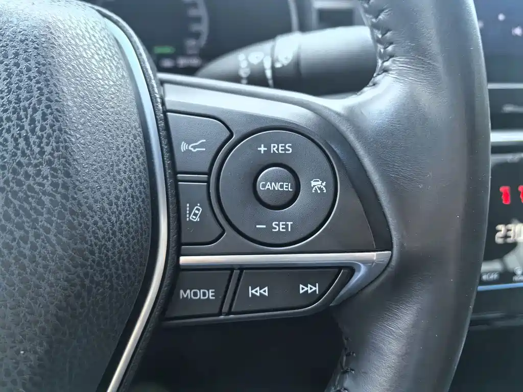 Toyota Avalon — миниатюра 19
