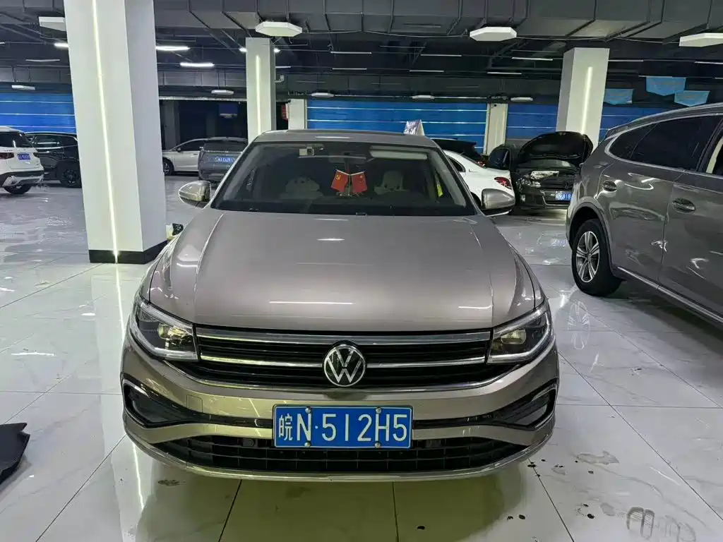 Volkswagen Bora — миниатюра 2