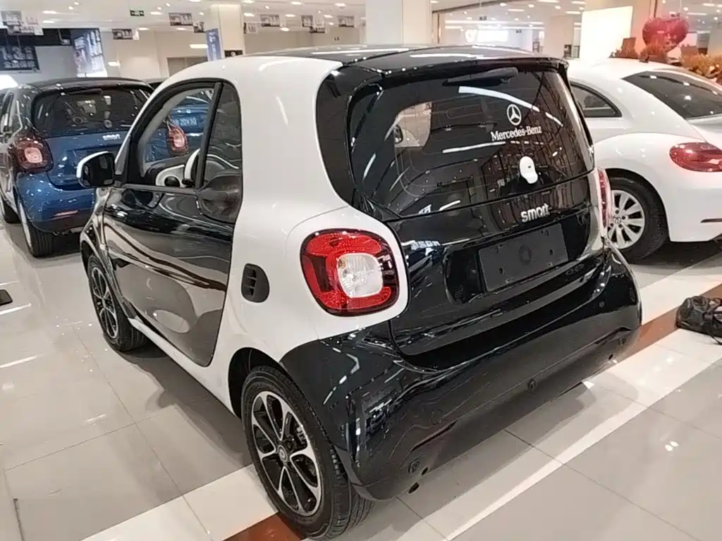 smart Smart Fortwo — миниатюра 5