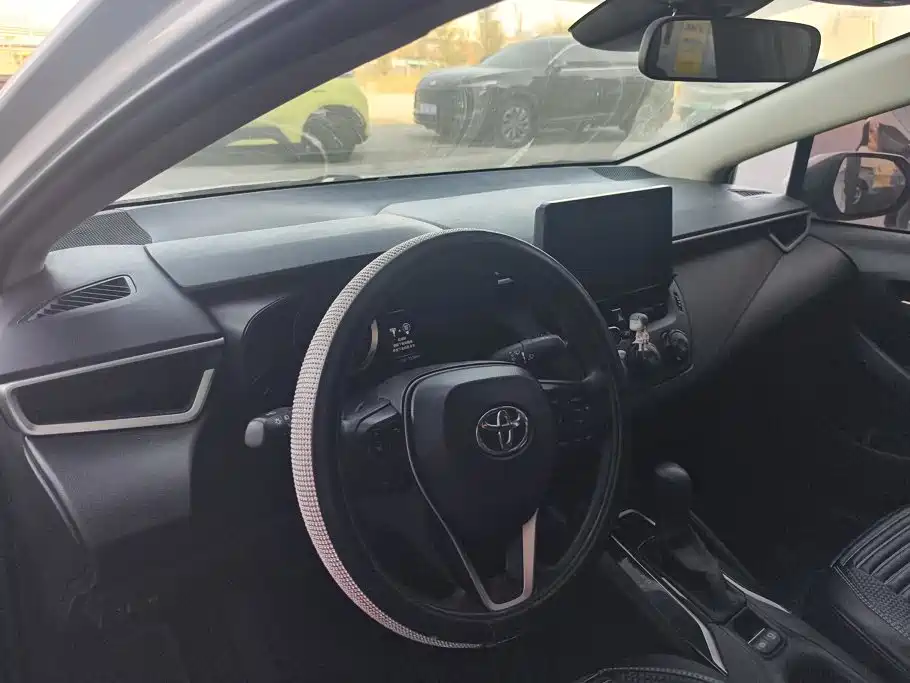 Toyota Corolla — миниатюра 12