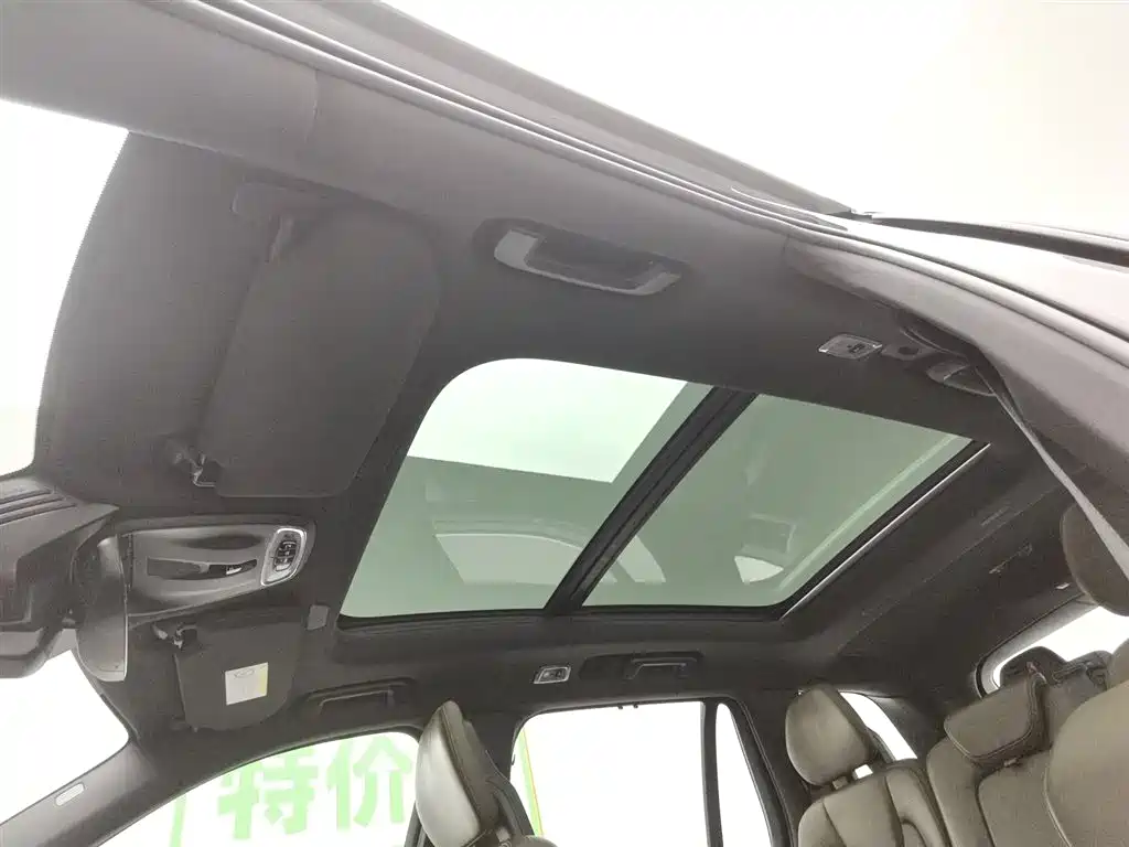 VOLVO XC90 PLUG IN HYBRID