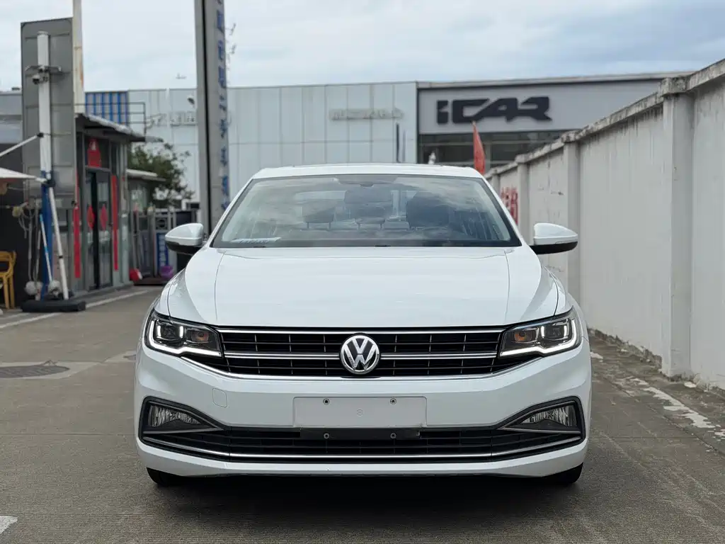 Volkswagen Bora — миниатюра 2