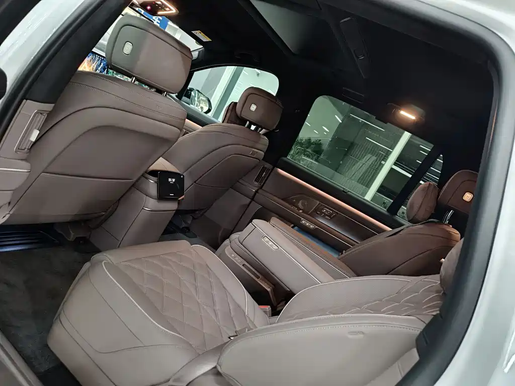 NIO ES8 2026 мест Executive Luxury