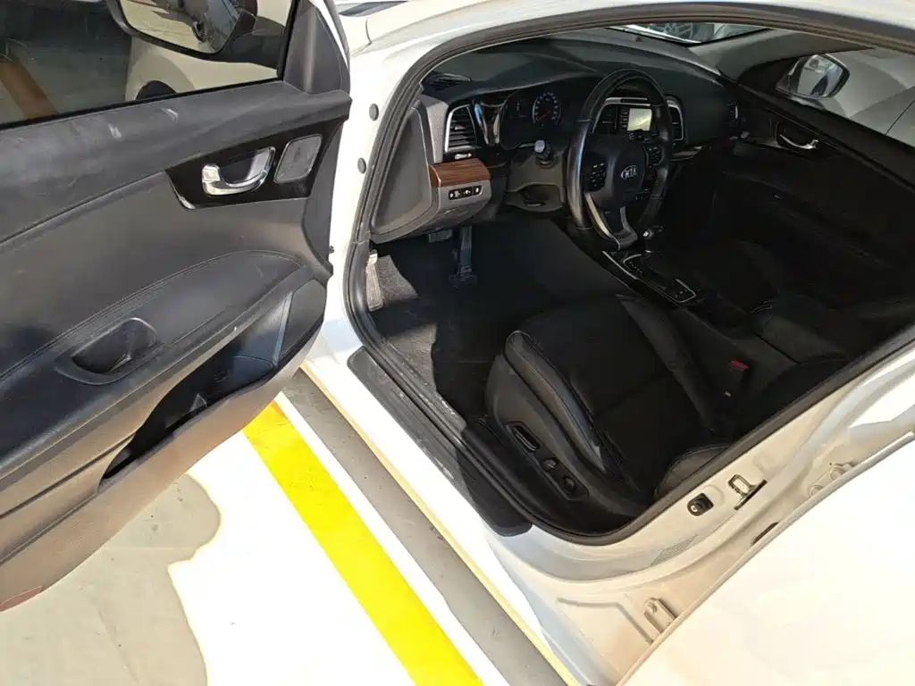 Kia K4 — миниатюра 16
