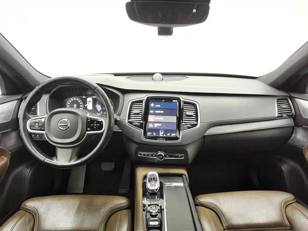 VOLVO XC90 PLUG IN HYBRID