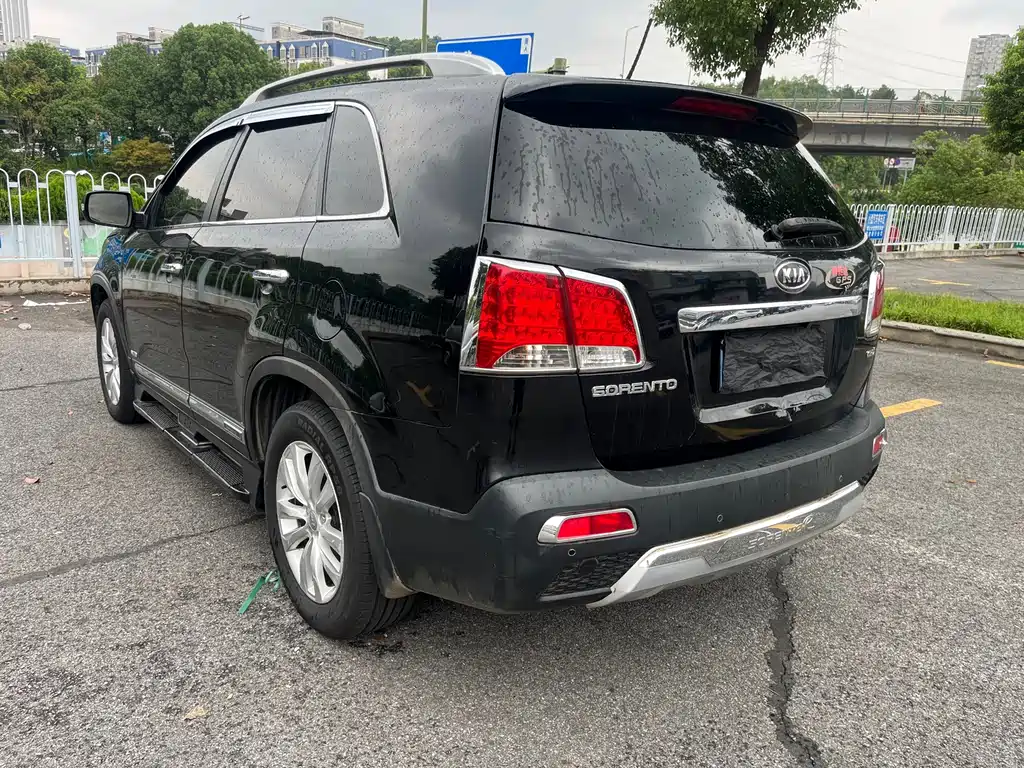 Kia Sorento — миниатюра 5