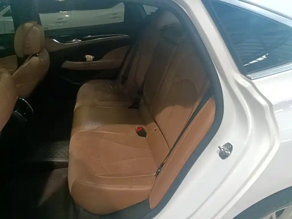 Buick LaCrosse — миниатюра 17