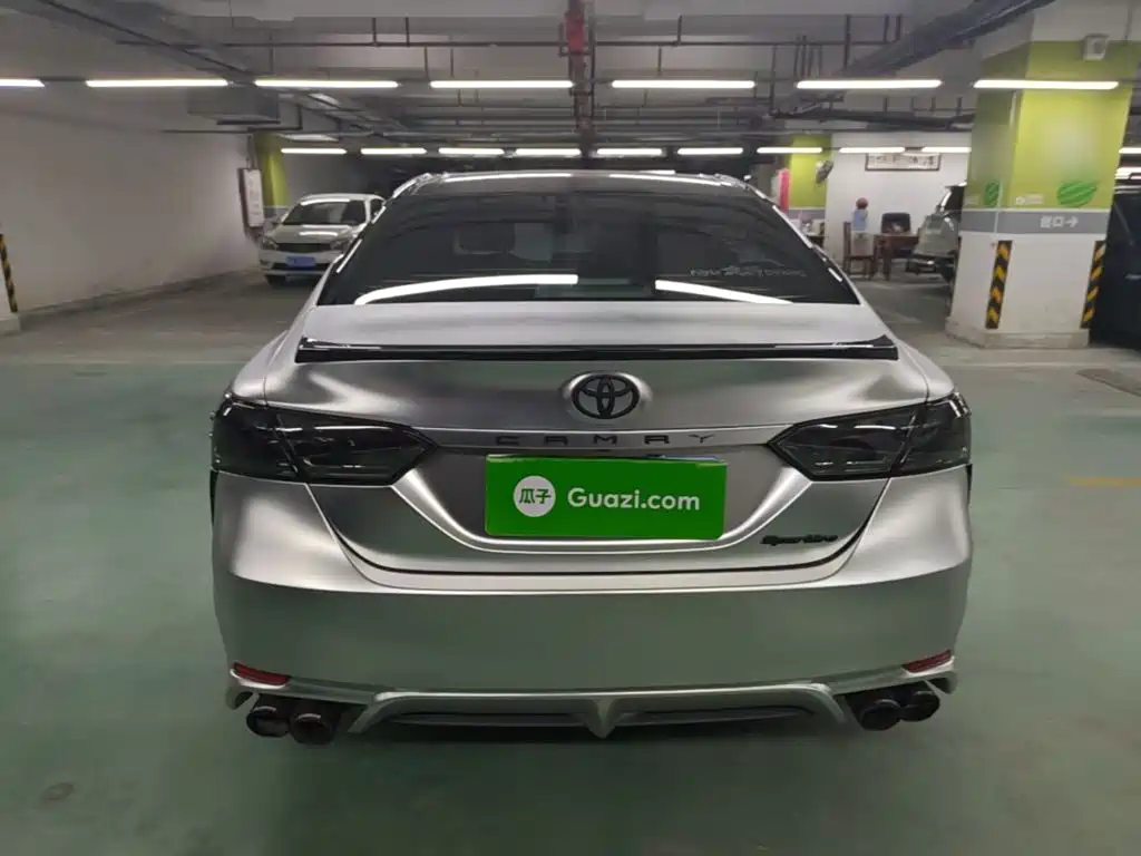 Toyota Camry — миниатюра 6
