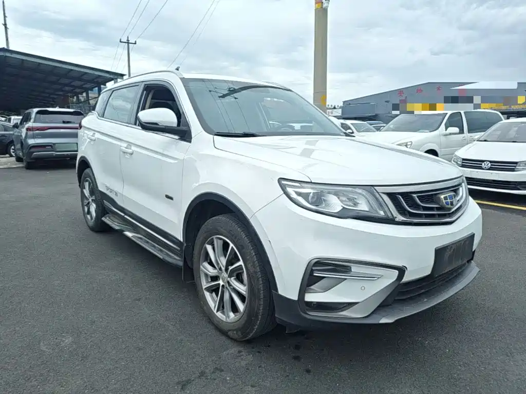Geely Boyue — миниатюра 4