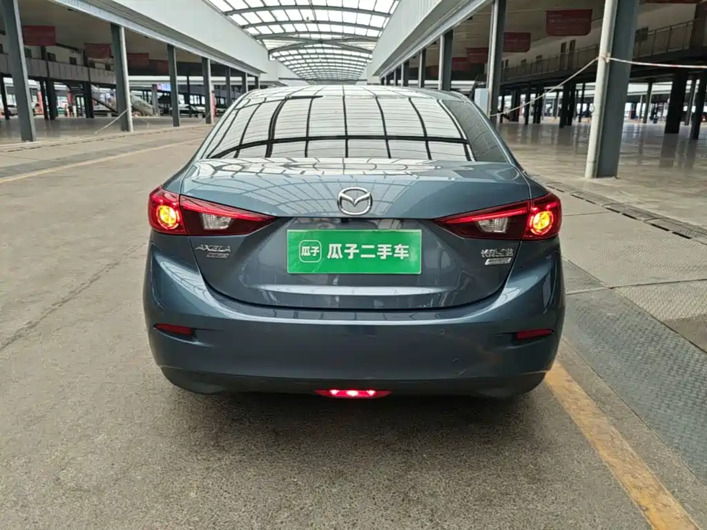 Mazda 3 Axela — миниатюра 6