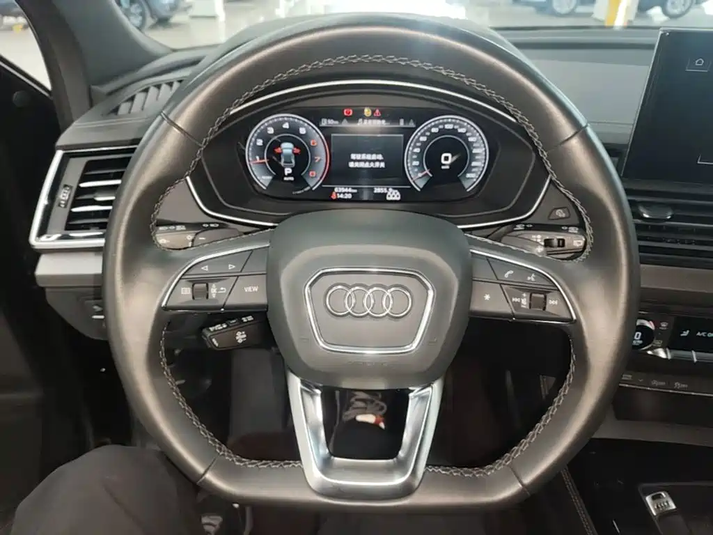 Audi Q5L — миниатюра 11