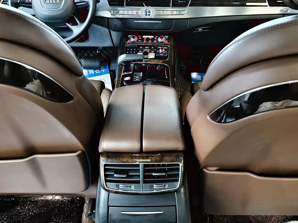 Audi A8 — миниатюра 14