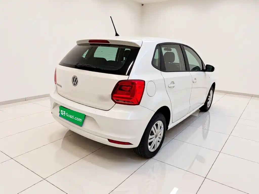Volkswagen Polo — миниатюра 6