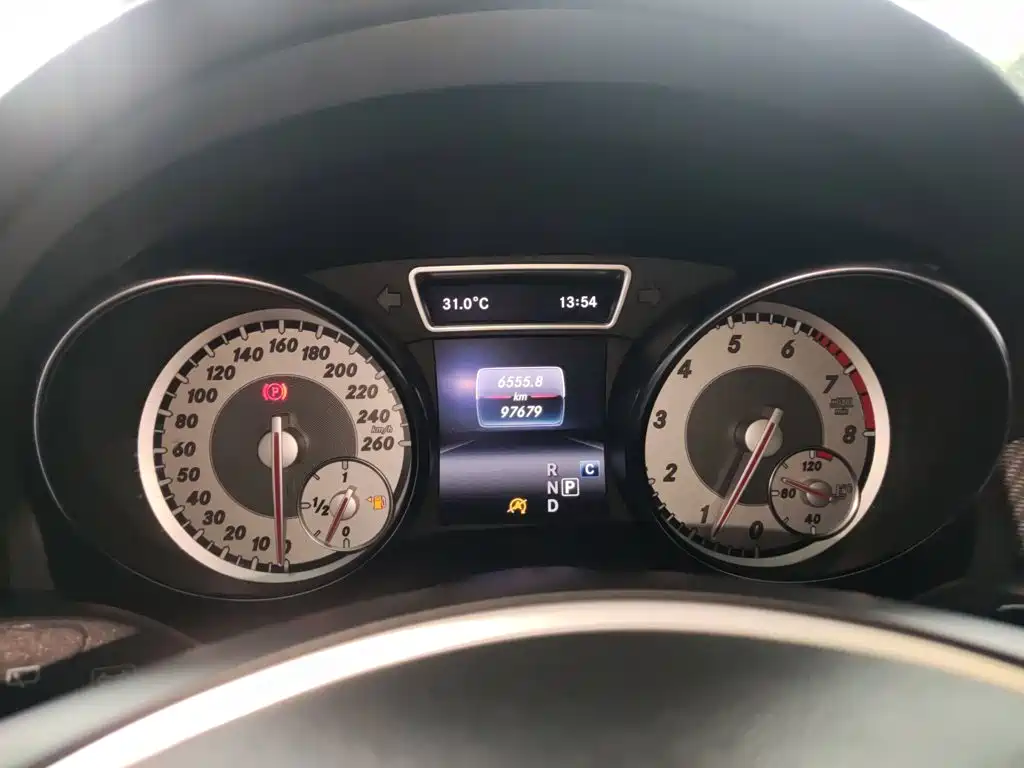 Mercedes-Benz GLA — миниатюра 4