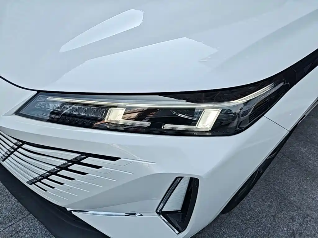 Changan Eado — миниатюра 24