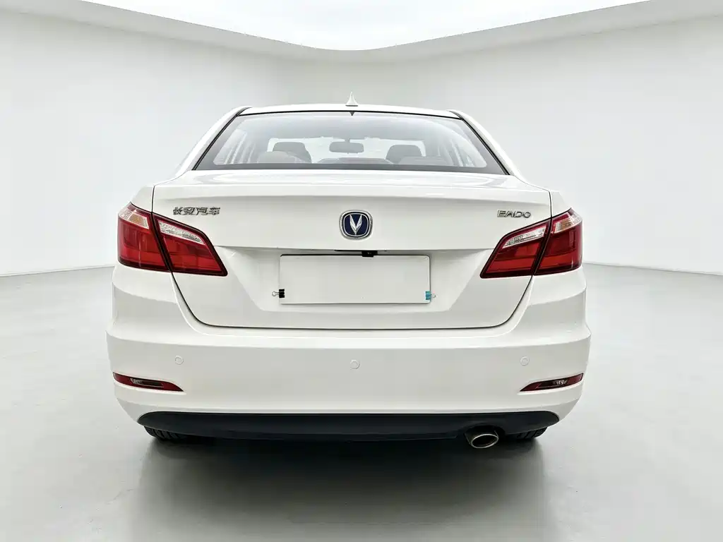 Changan Eado — миниатюра 12