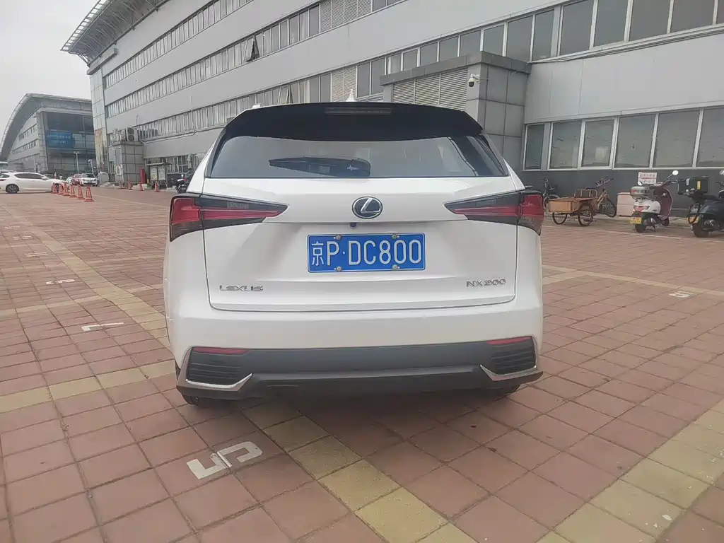 Lexus NX — миниатюра 17