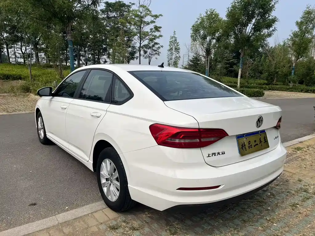 Volkswagen Lavida — миниатюра 7