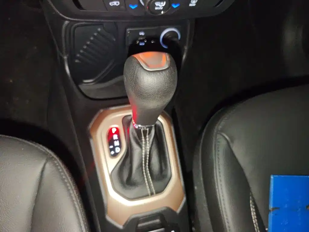 Jeep Renegade — миниатюра 10