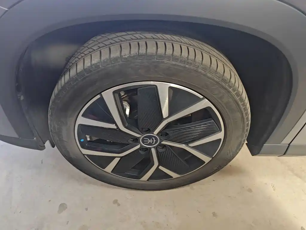 BYD L DM-i — миниатюра 23