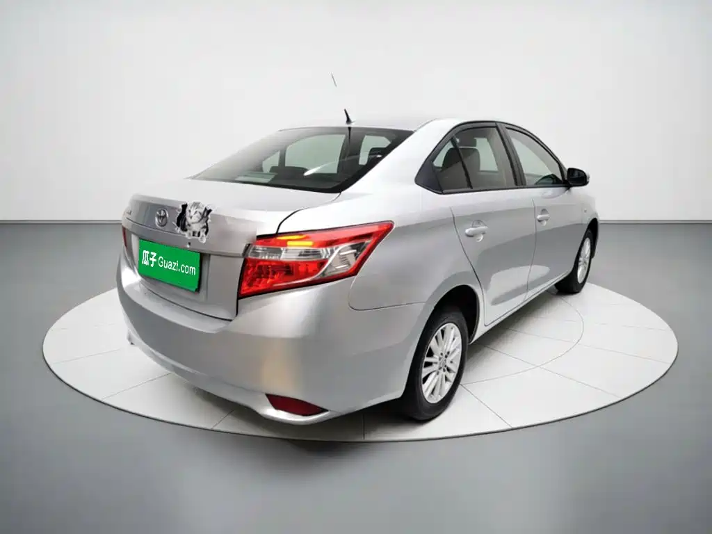 Toyota Vios — миниатюра 6
