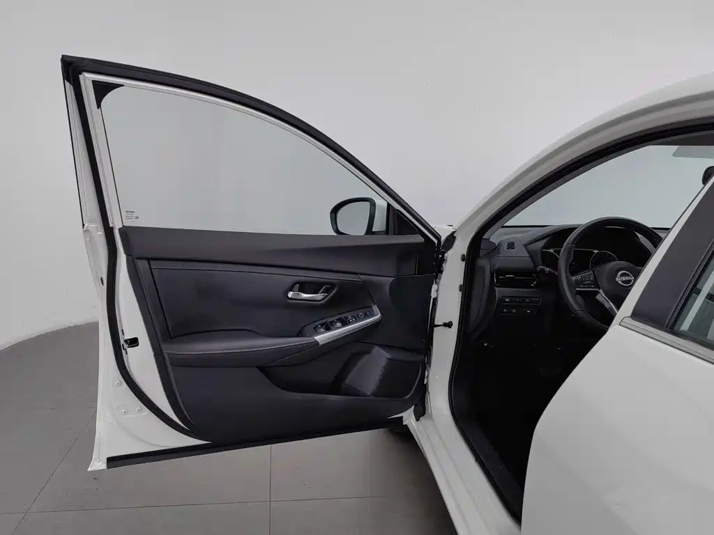 Nissan Sylphy — миниатюра 8