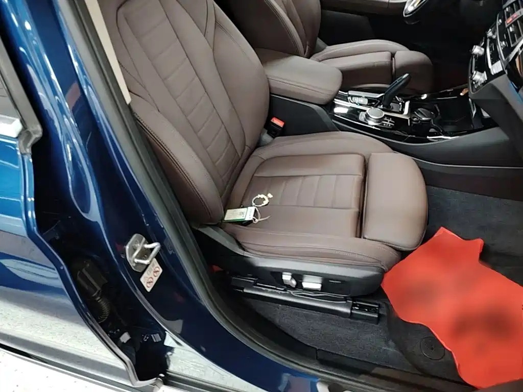 BMW iX3 — миниатюра 25