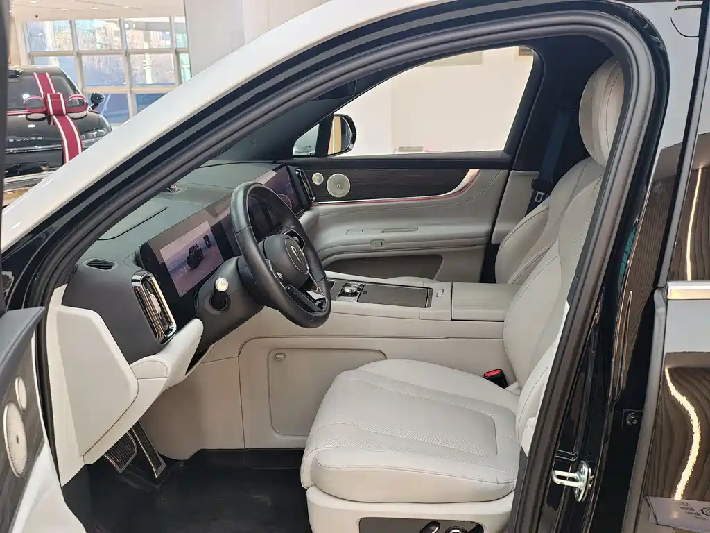 Aito M9 2024 Ultra 100kWh 6 мест