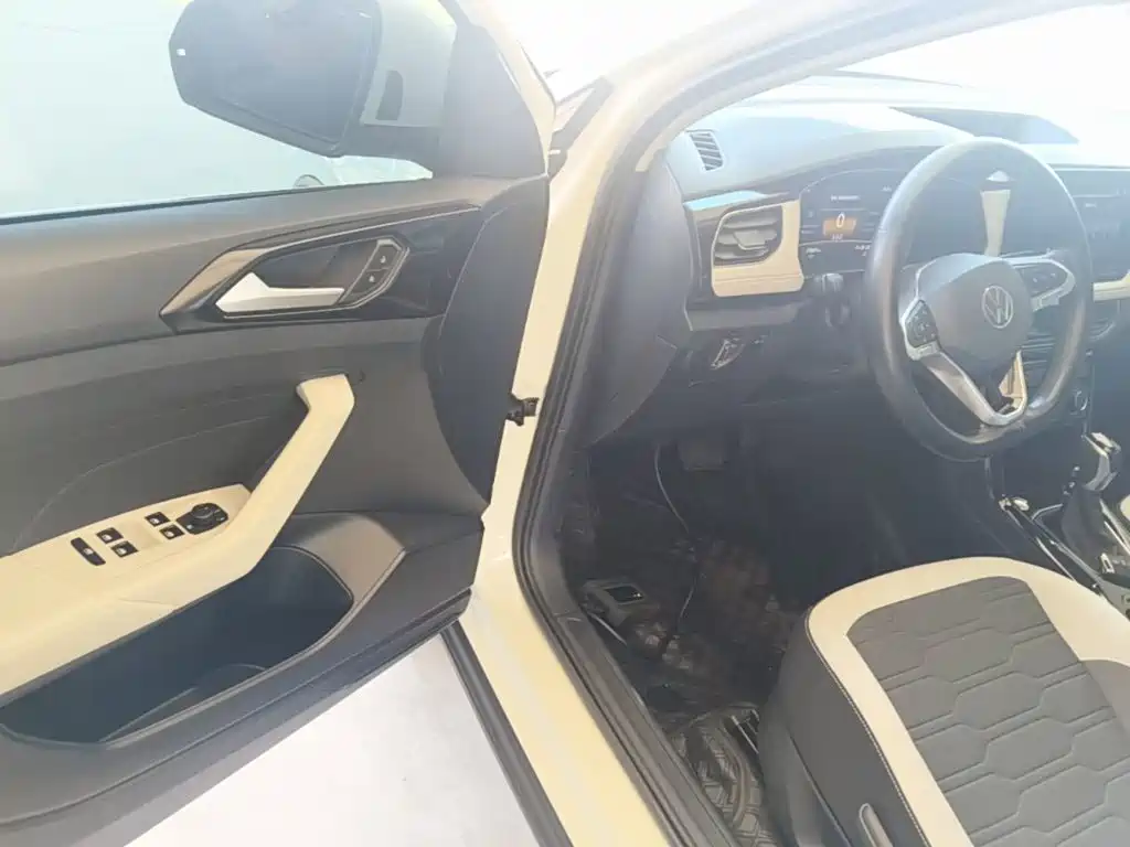 Volkswagen Tharu — миниатюра 16