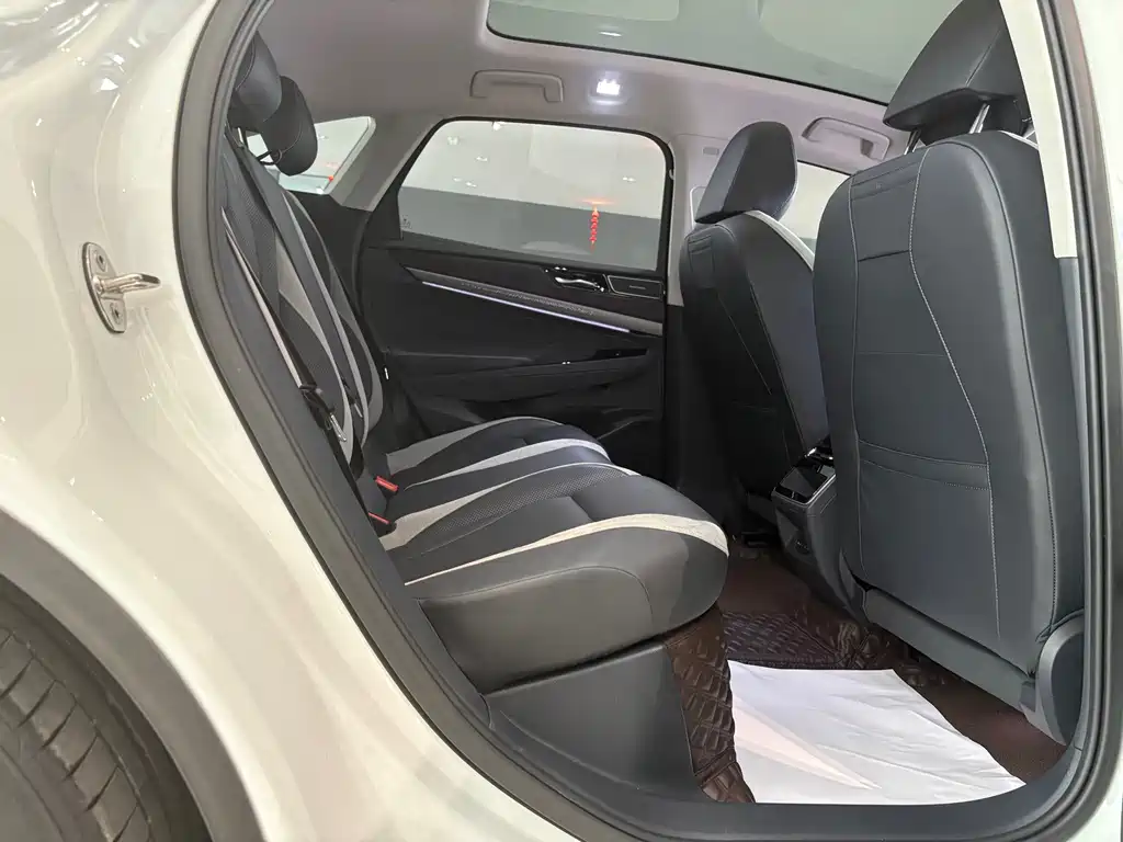 Volkswagen ID.7 VIZZION — миниатюра 16
