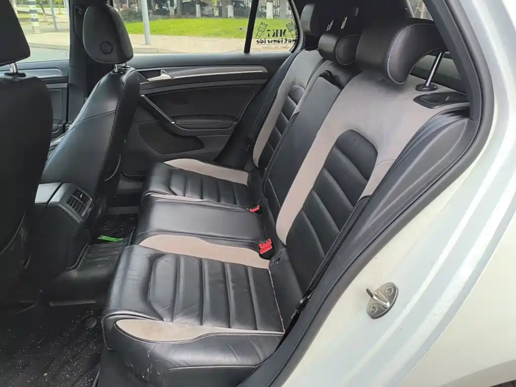 Volkswagen Golf — миниатюра 17